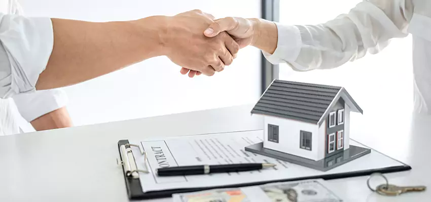 How We Determine Your Sell My Condo Fast Offer in Centereach, New York?