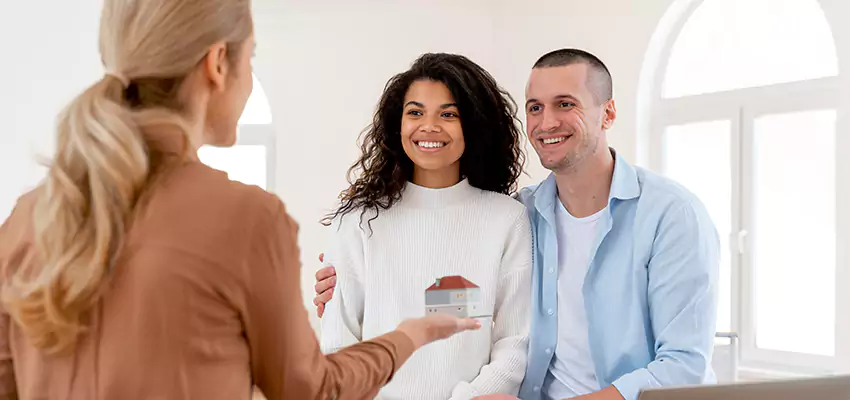 How We Calculate Your Sell House Without Closing Costs Offer in Centereach, NY?