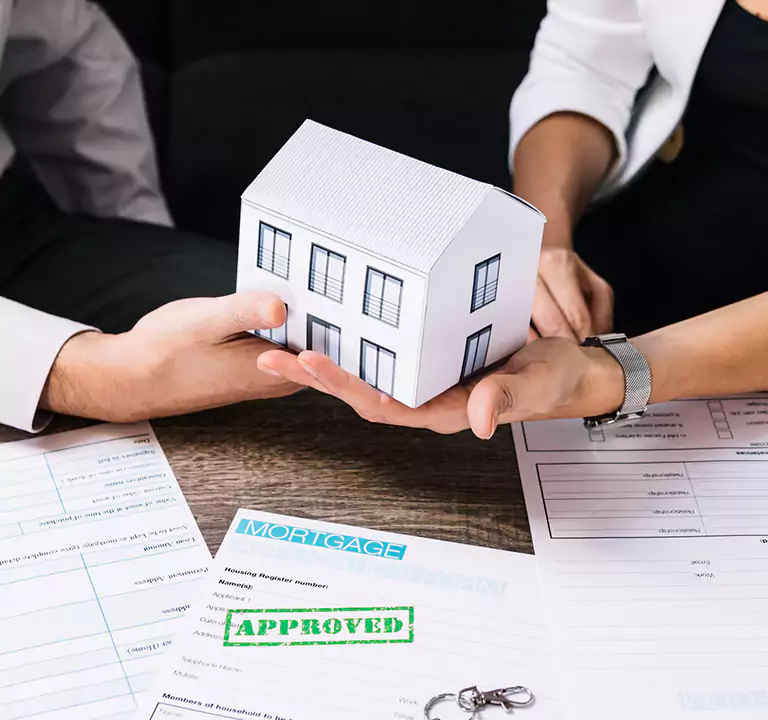 Trusted Company to Sell House Privately in Centereach, NY